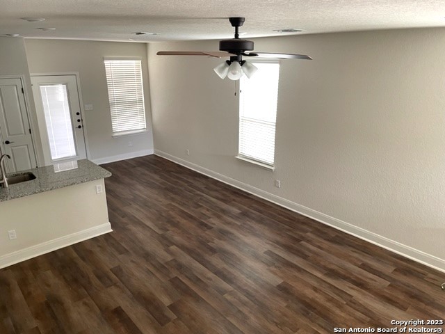 10317 Lynwood Village San Antonio TX 78245