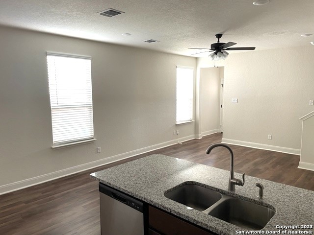 10317 Lynwood Village San Antonio TX 78245