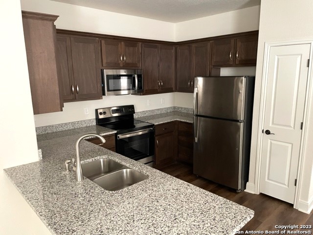10317 Lynwood Village San Antonio TX 78245