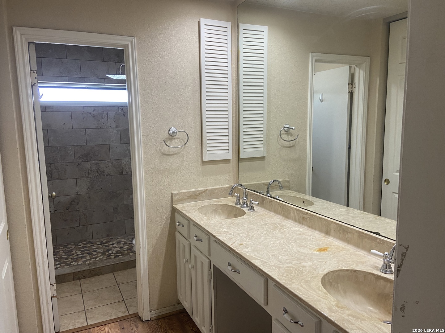 8558 Marathon Universal City TX 78148