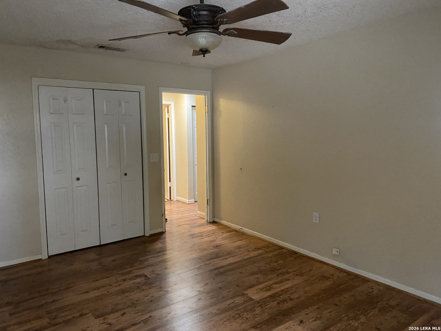 8558 Marathon Universal City TX 78148