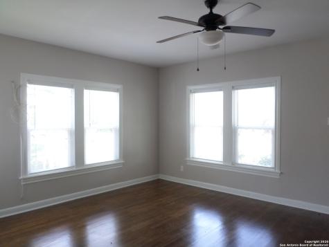 1706 Texas Avenue San Antonio TX 78201