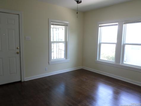 1706 Texas Avenue San Antonio TX 78201