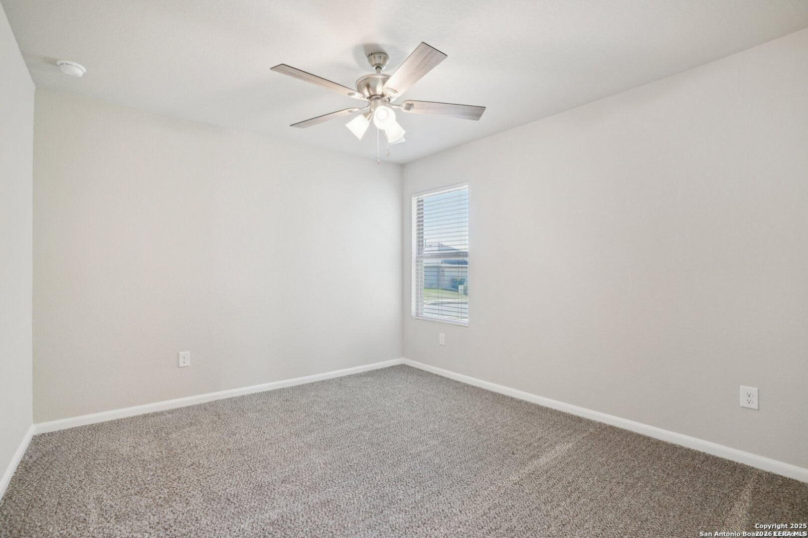 7019 Vista Loop San Antonio TX 78233