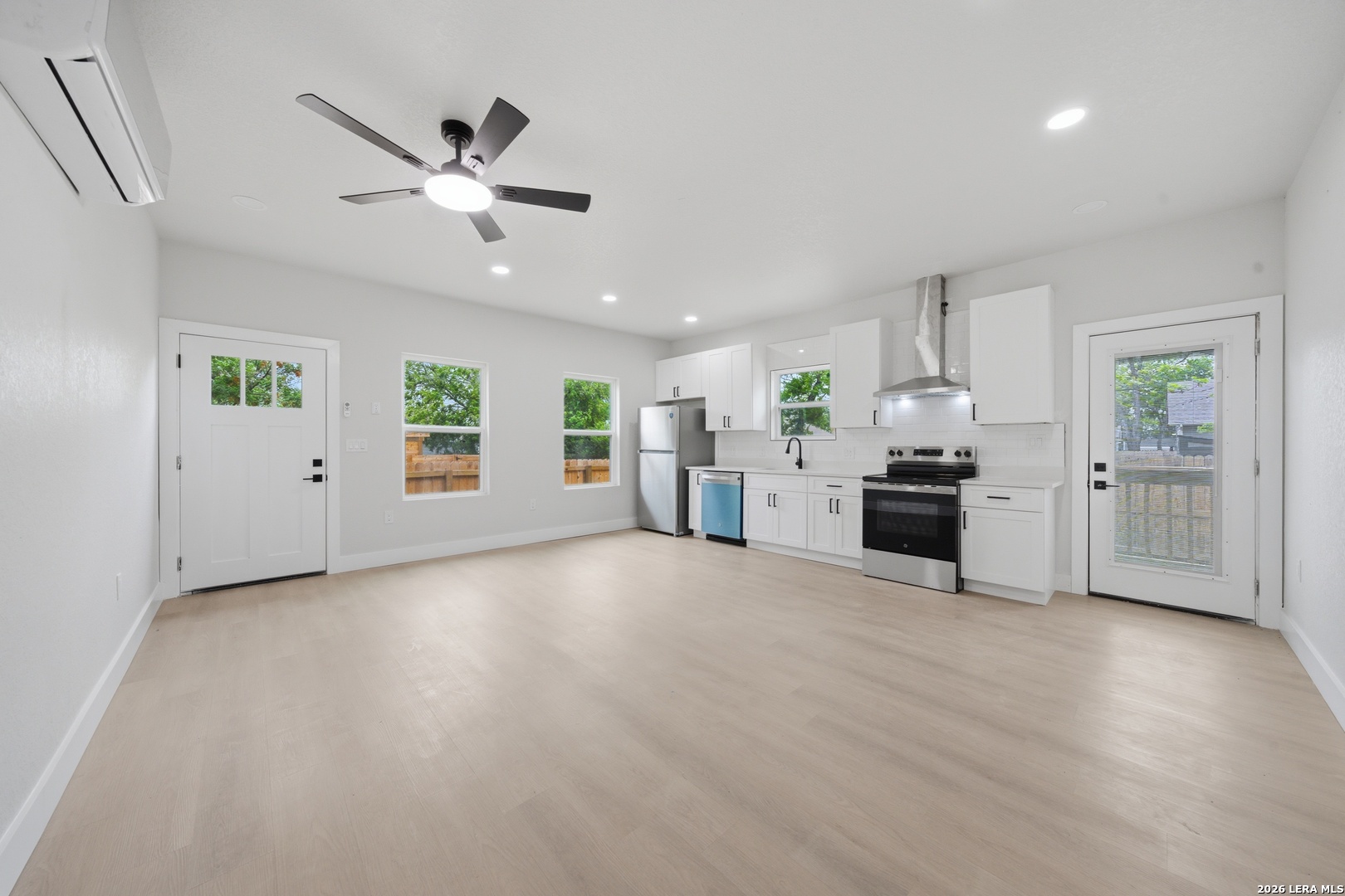 1225 Burnet San Antonio TX 78202