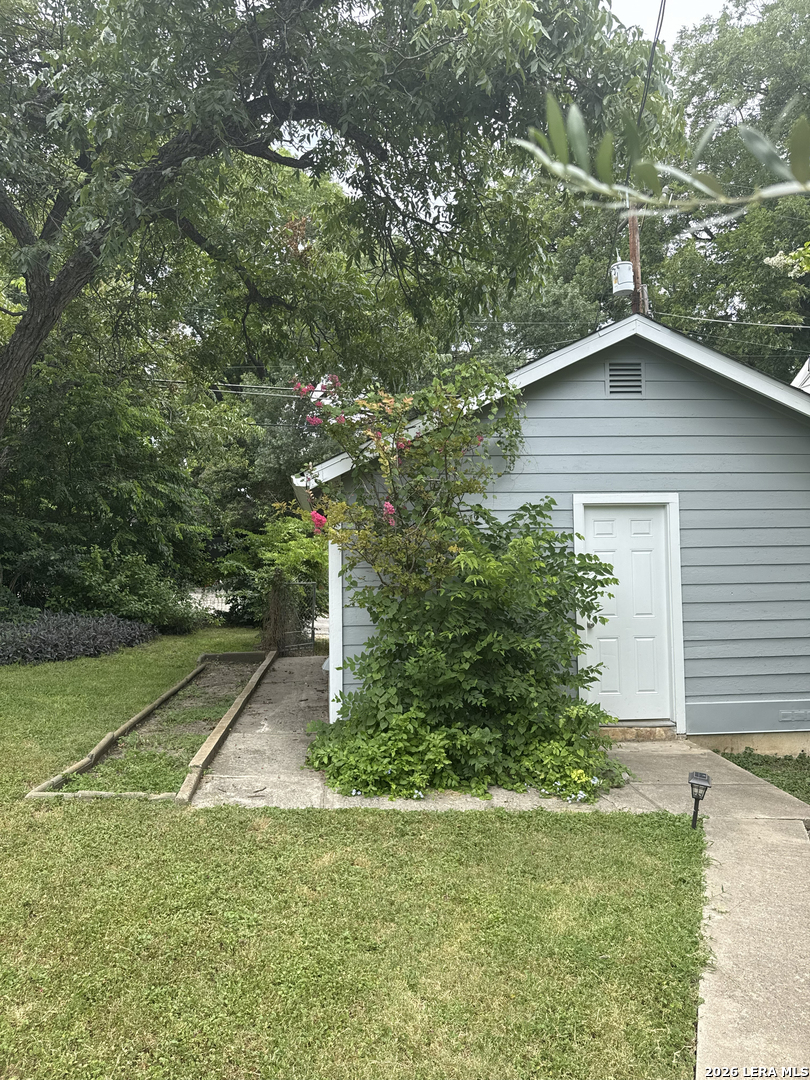 317 Blue Bonnet Boulevard Alamo Heights TX 78209