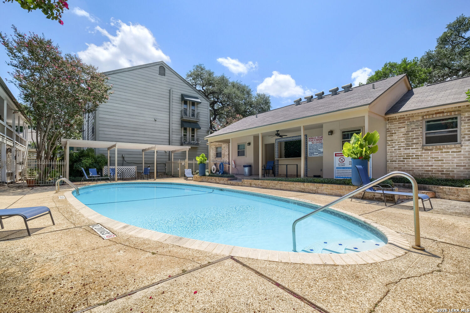 2300 Nacogdoches San Antonio TX 78209