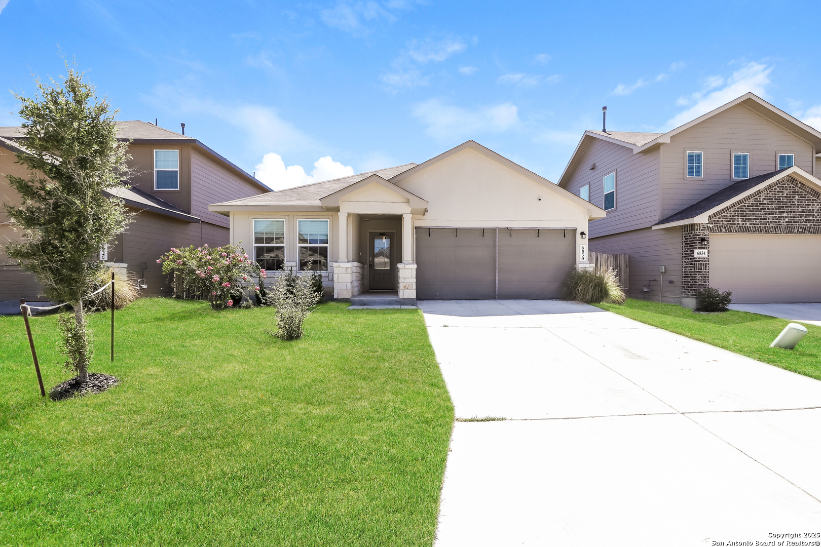 6830 Whisper Grove San Antonio TX 78252