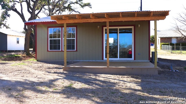 23 Us Highway 87 Comfort TX 78013