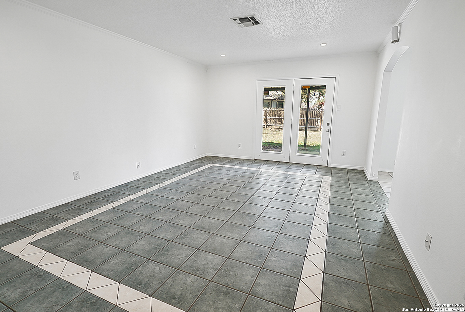 3815 Pipers Crest San Antonio TX 78251