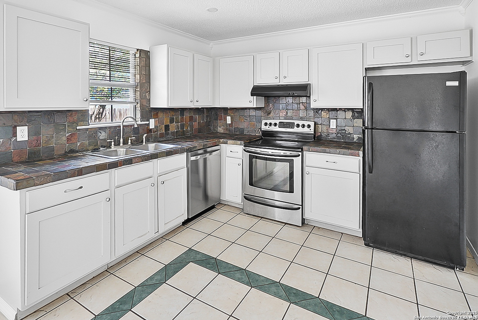 3815 Pipers Crest San Antonio TX 78251