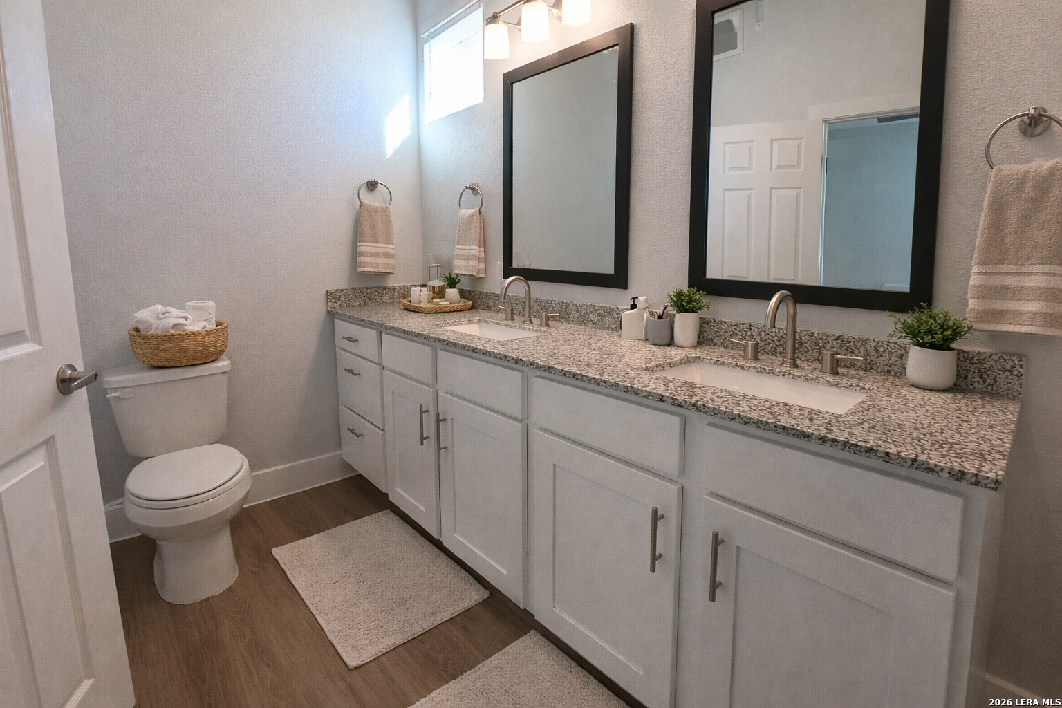 330 E Carson San Antonio TX 78208