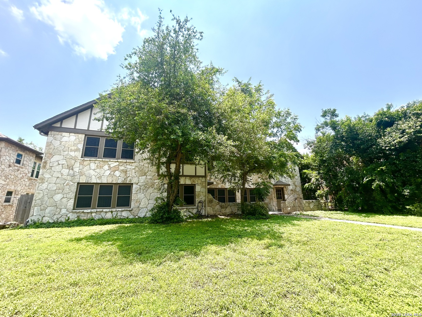 218 E Rosewood Avenue San Antonio TX 78212