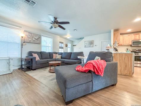 1009 Mellow Breeze New Braunfels TX 78130