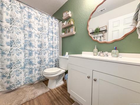 1009 Mellow Breeze New Braunfels TX 78130