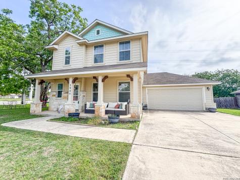 1009 Mellow Breeze New Braunfels TX 78130