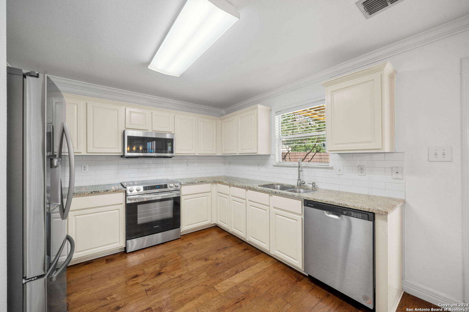 11015 Caspian Spring San Antonio TX 78254