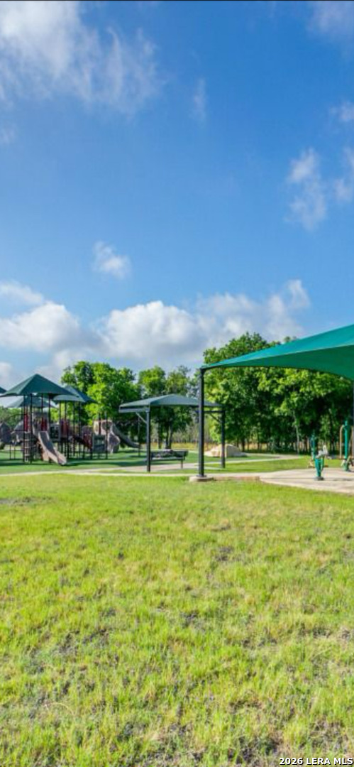 11009 Forest Crown Live Oak TX 78233