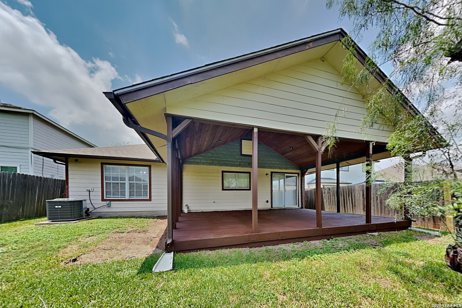 522 Tres Caminos San Antonio TX 78245
