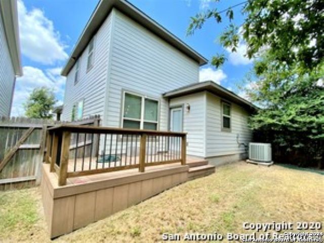 7106 Sunny Day San Antonio TX 78240