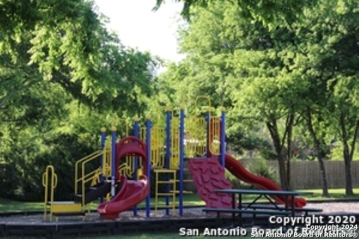 7106 Sunny Day San Antonio TX 78240