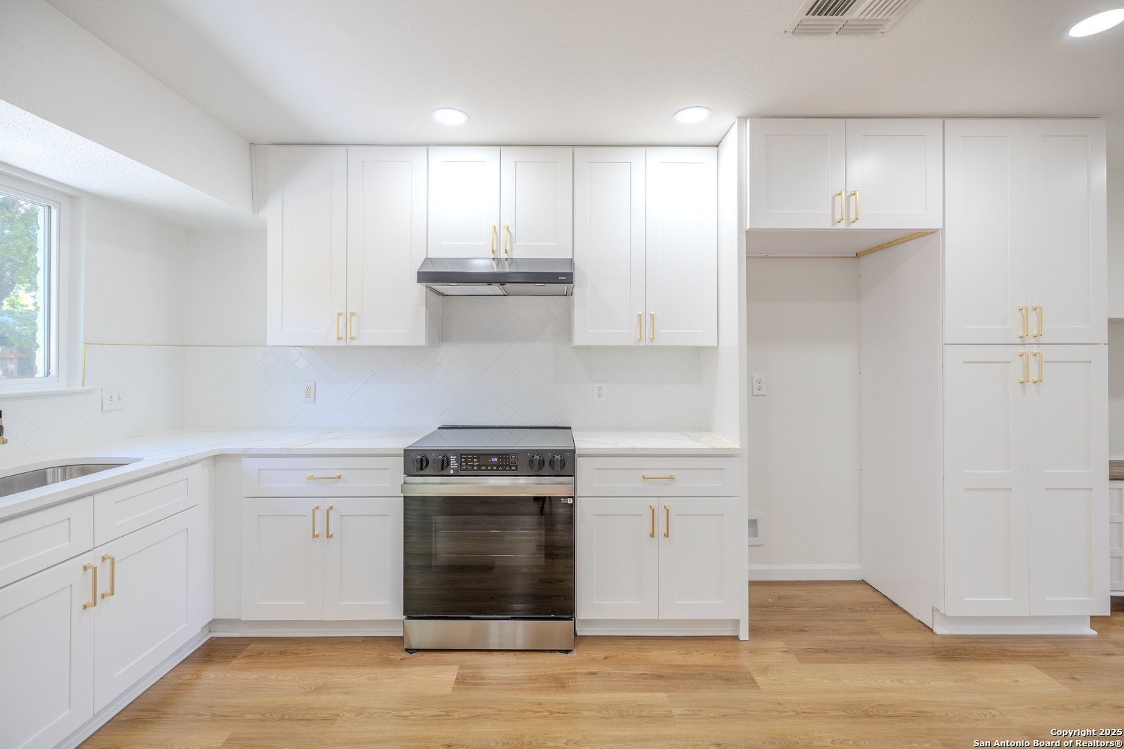 12310 Valley Forge Circle San Antonio TX 78233