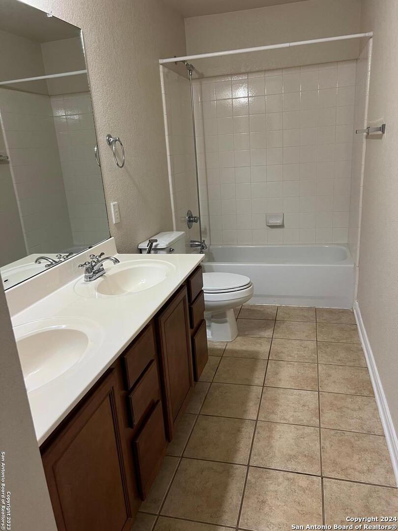 4530 Summer Fall San Antonio TX 78259