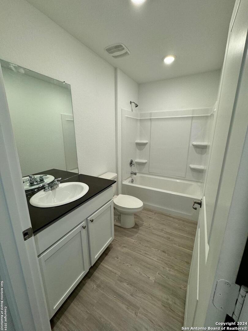 10511 Padron Bend San Antonio TX 78224