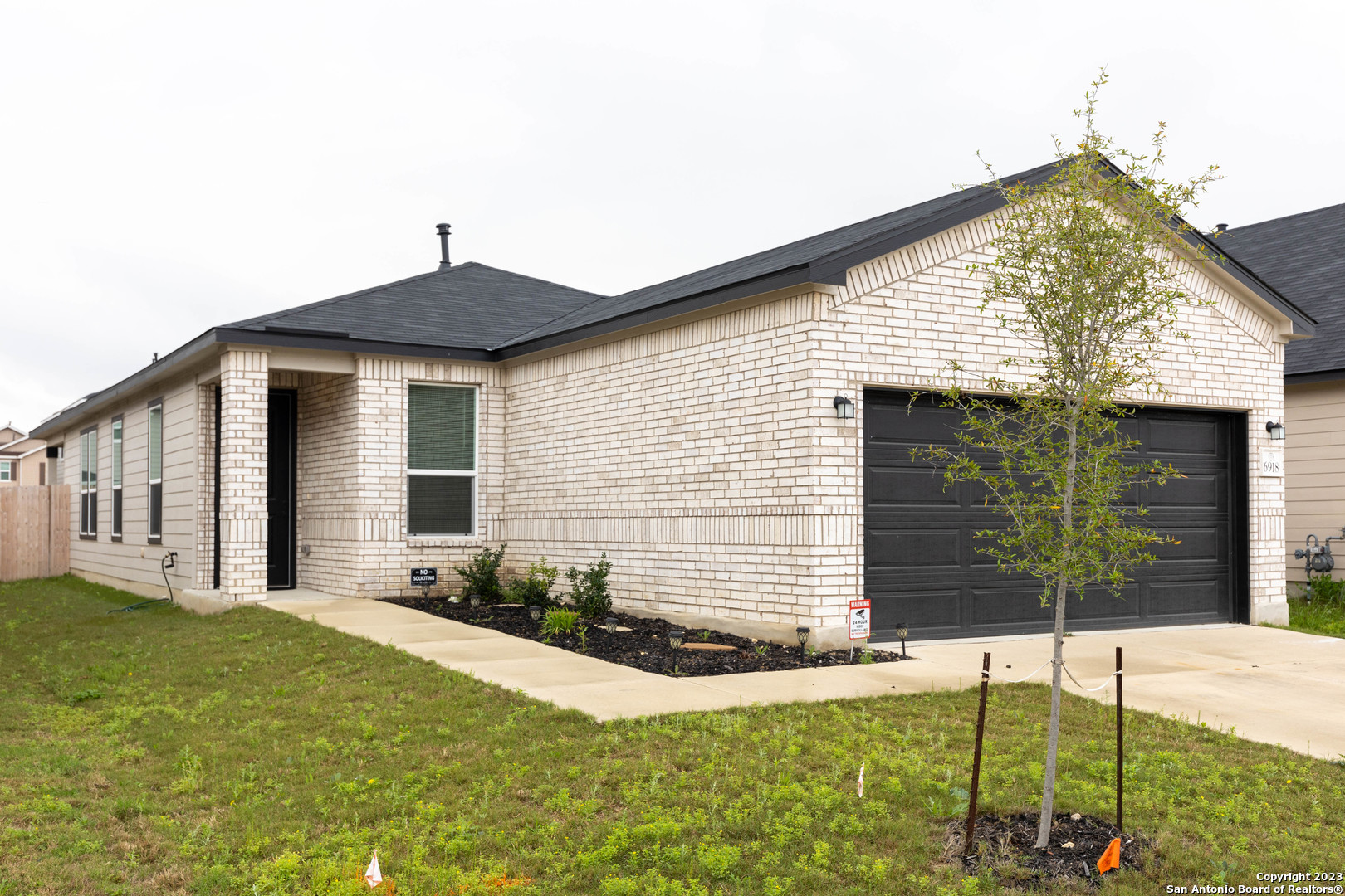 6918 Pumpkin Cove San Antonio TX 78218