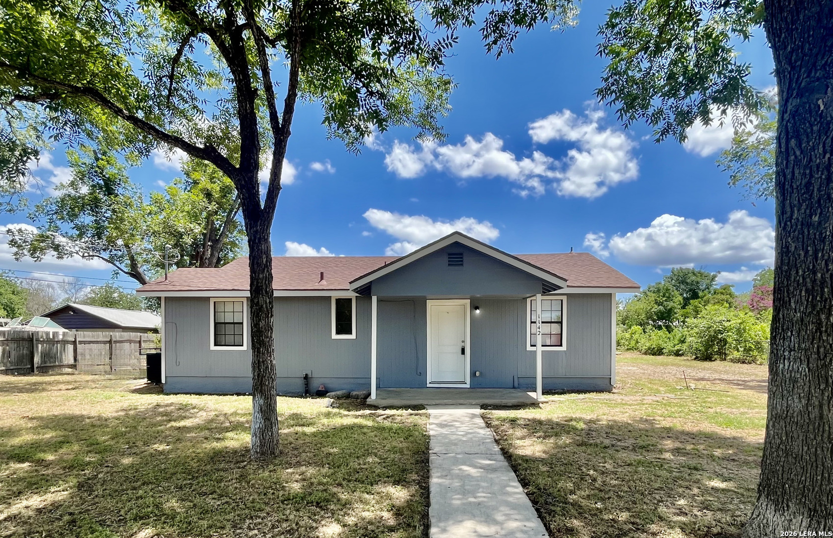 1142 W Villaret Boulevard San Antonio TX 78224