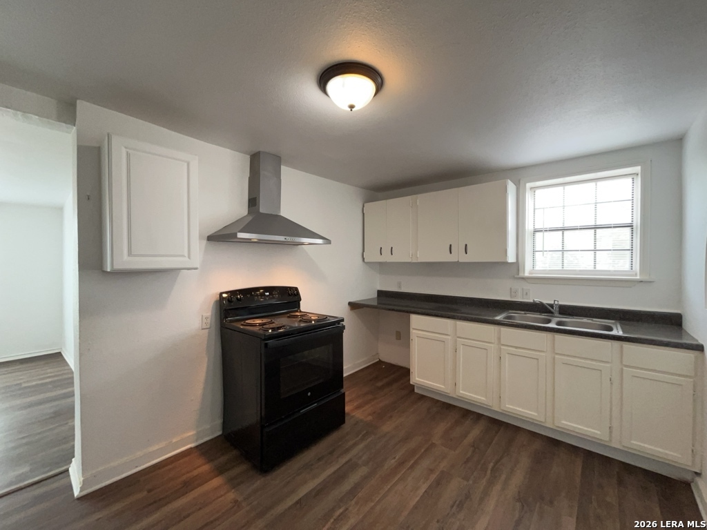 1142 W Villaret Boulevard San Antonio TX 78224