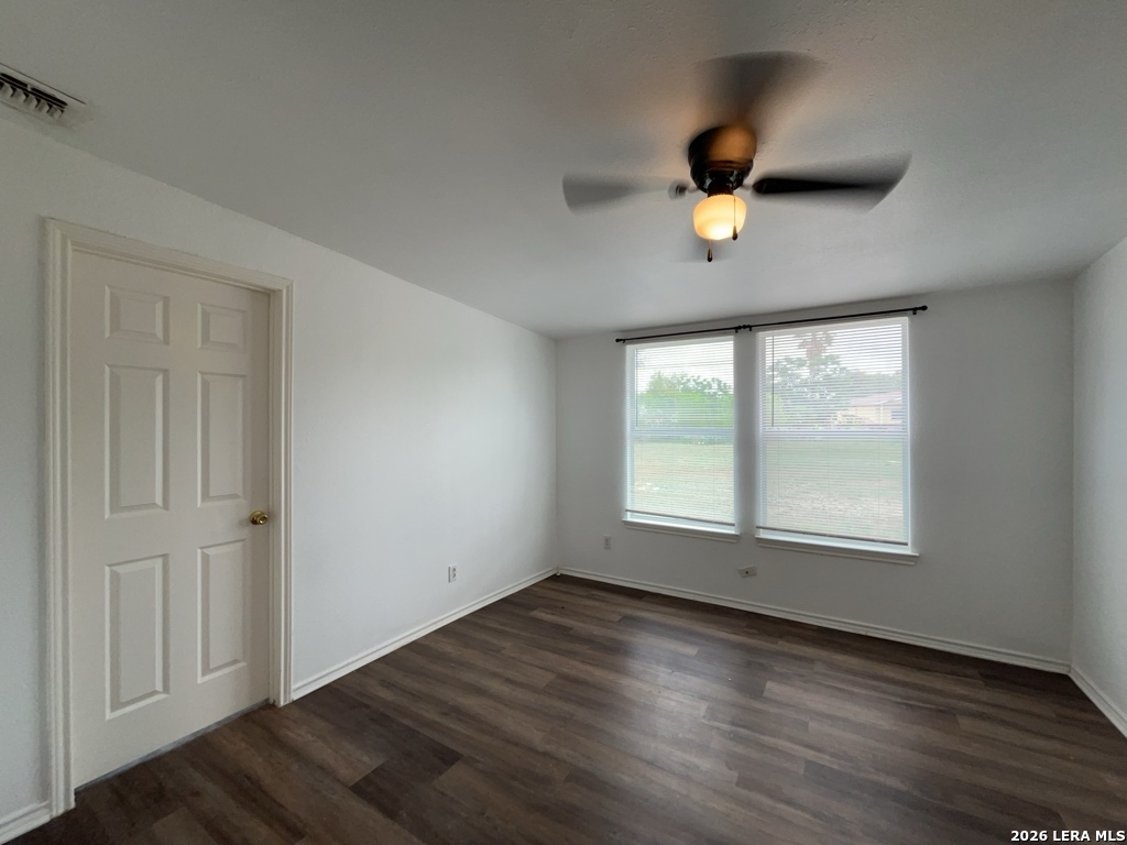 1142 W Villaret Boulevard San Antonio TX 78224