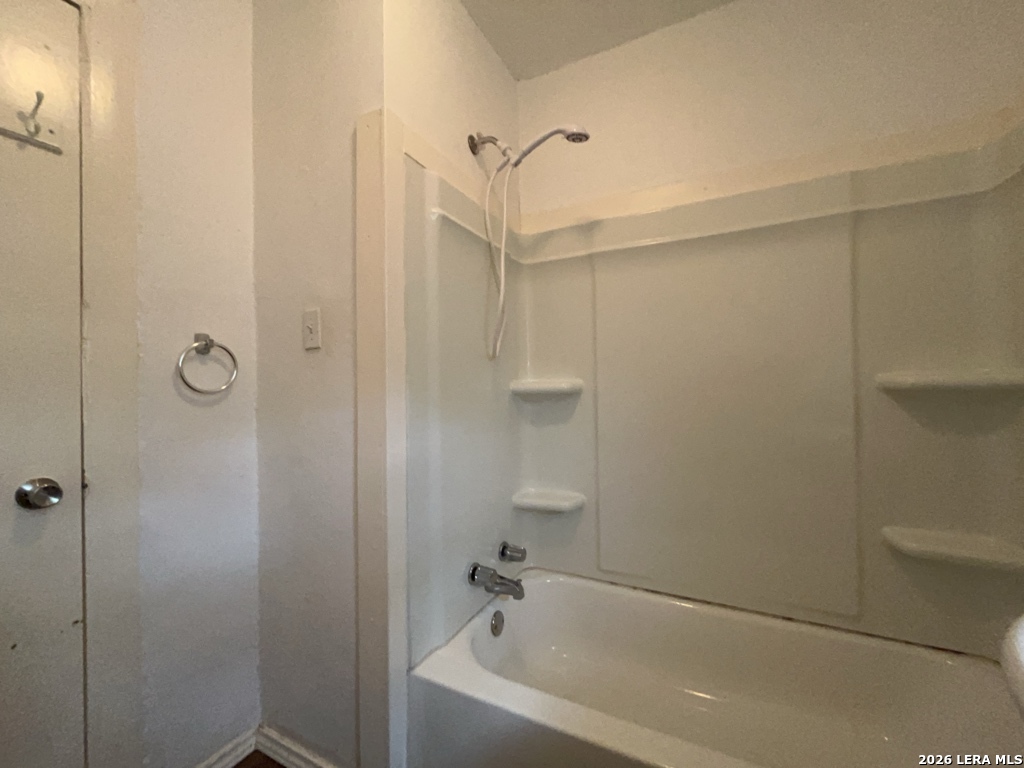 1142 W Villaret Boulevard San Antonio TX 78224