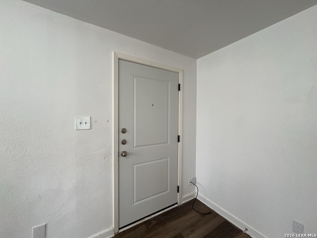 1142 W Villaret Boulevard San Antonio TX 78224