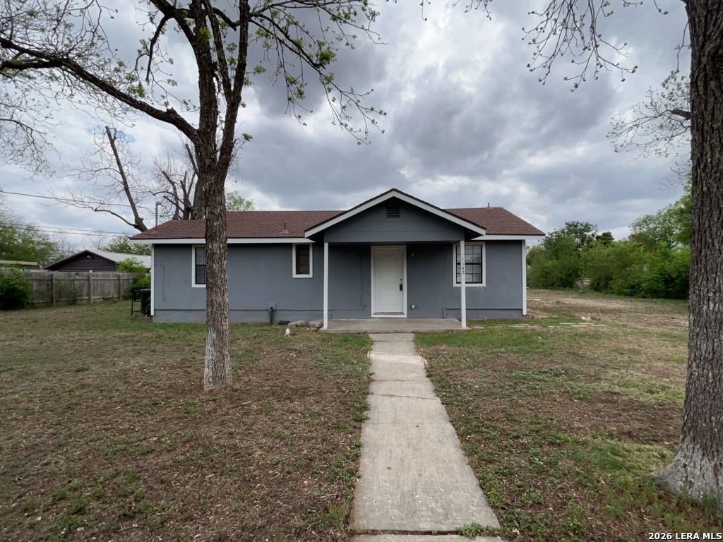 1142 W Villaret Boulevard San Antonio TX 78224