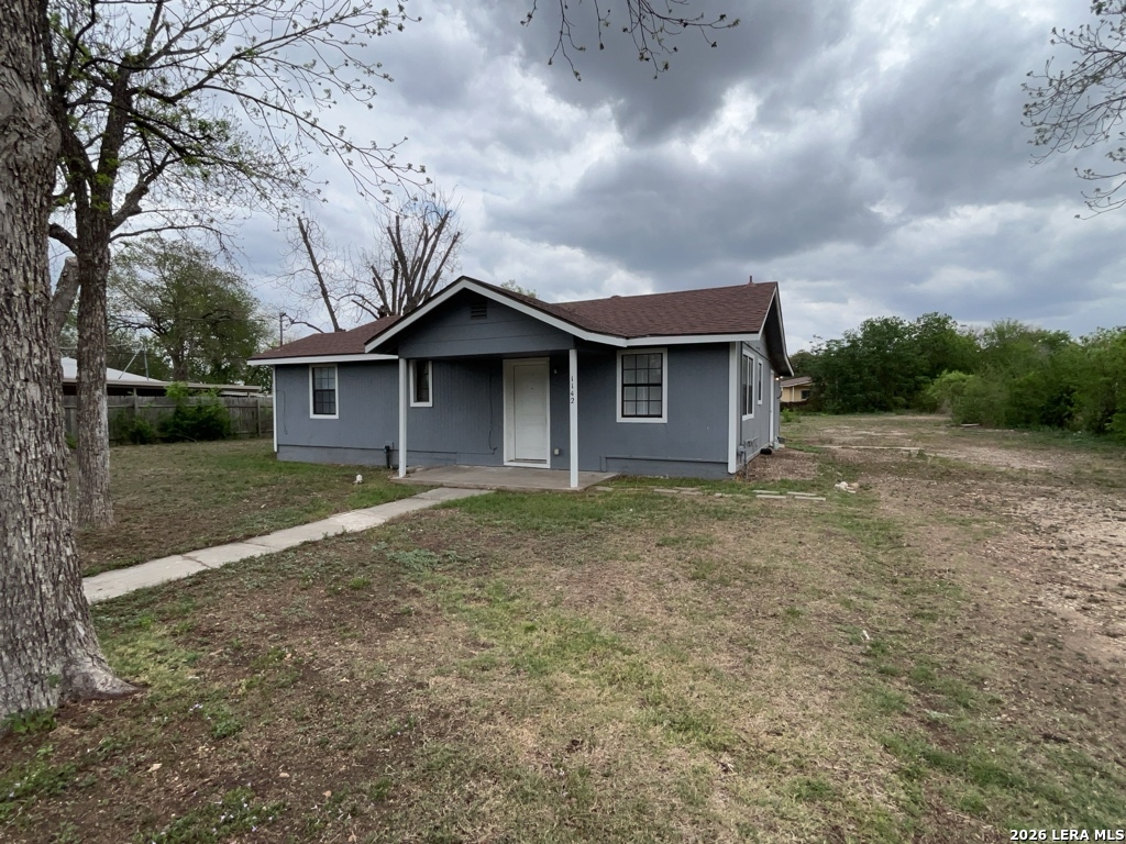 1142 W Villaret Boulevard San Antonio TX 78224