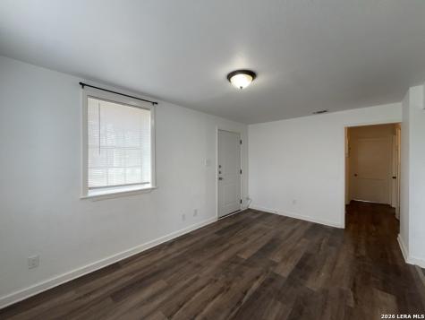 1142 W Villaret Boulevard San Antonio TX 78224