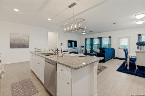 227 Cordova Crossing Seguin TX 78155