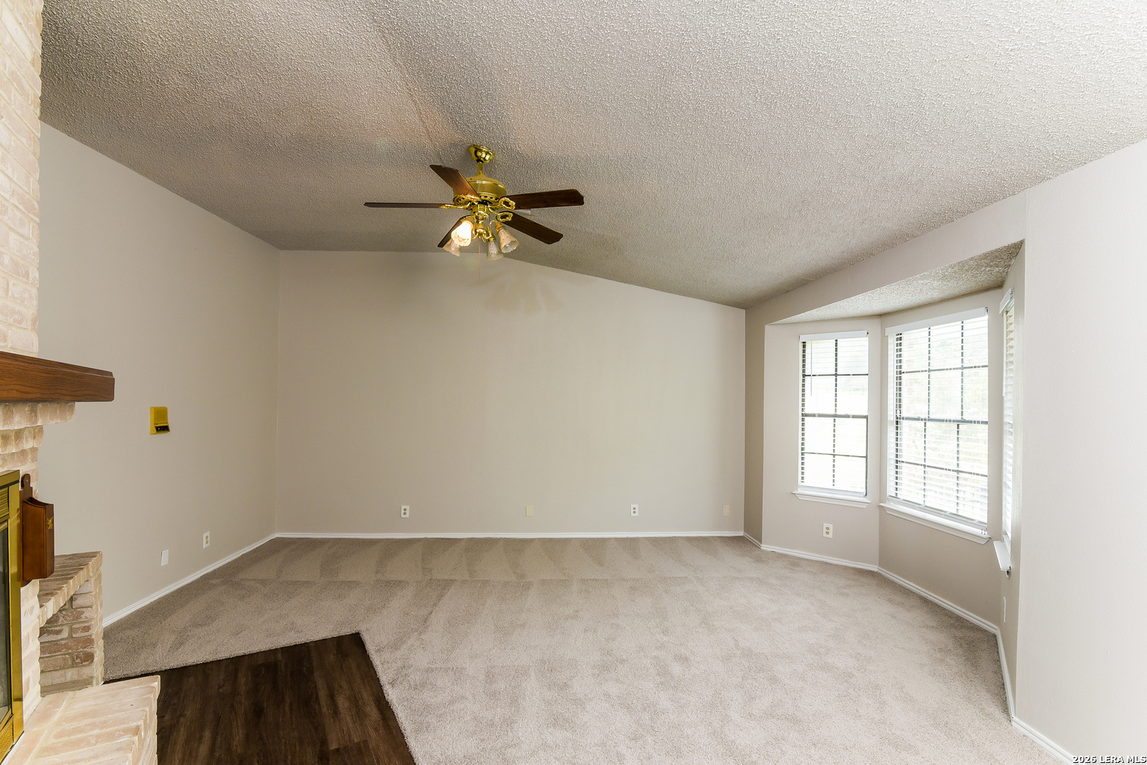 303 Mountain Echo San Antonio TX 78260
