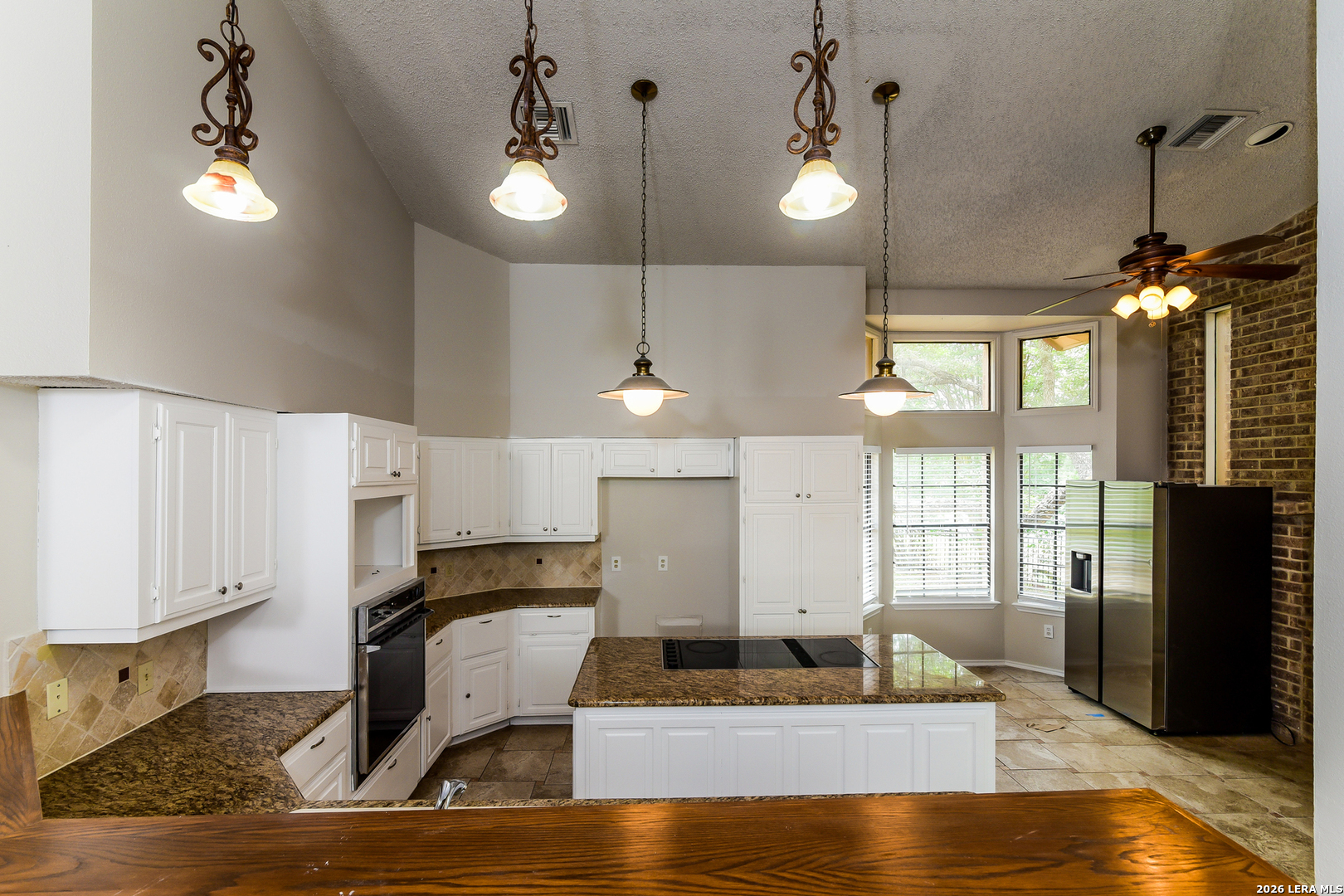 303 Mountain Echo San Antonio TX 78260
