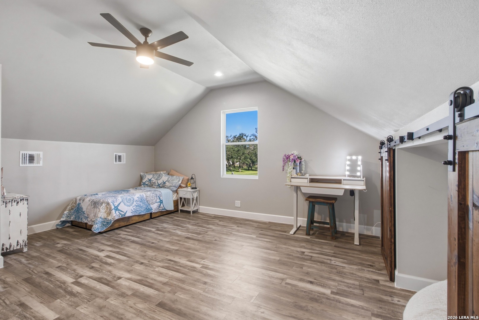 124 Creekwood Bandera TX 78003