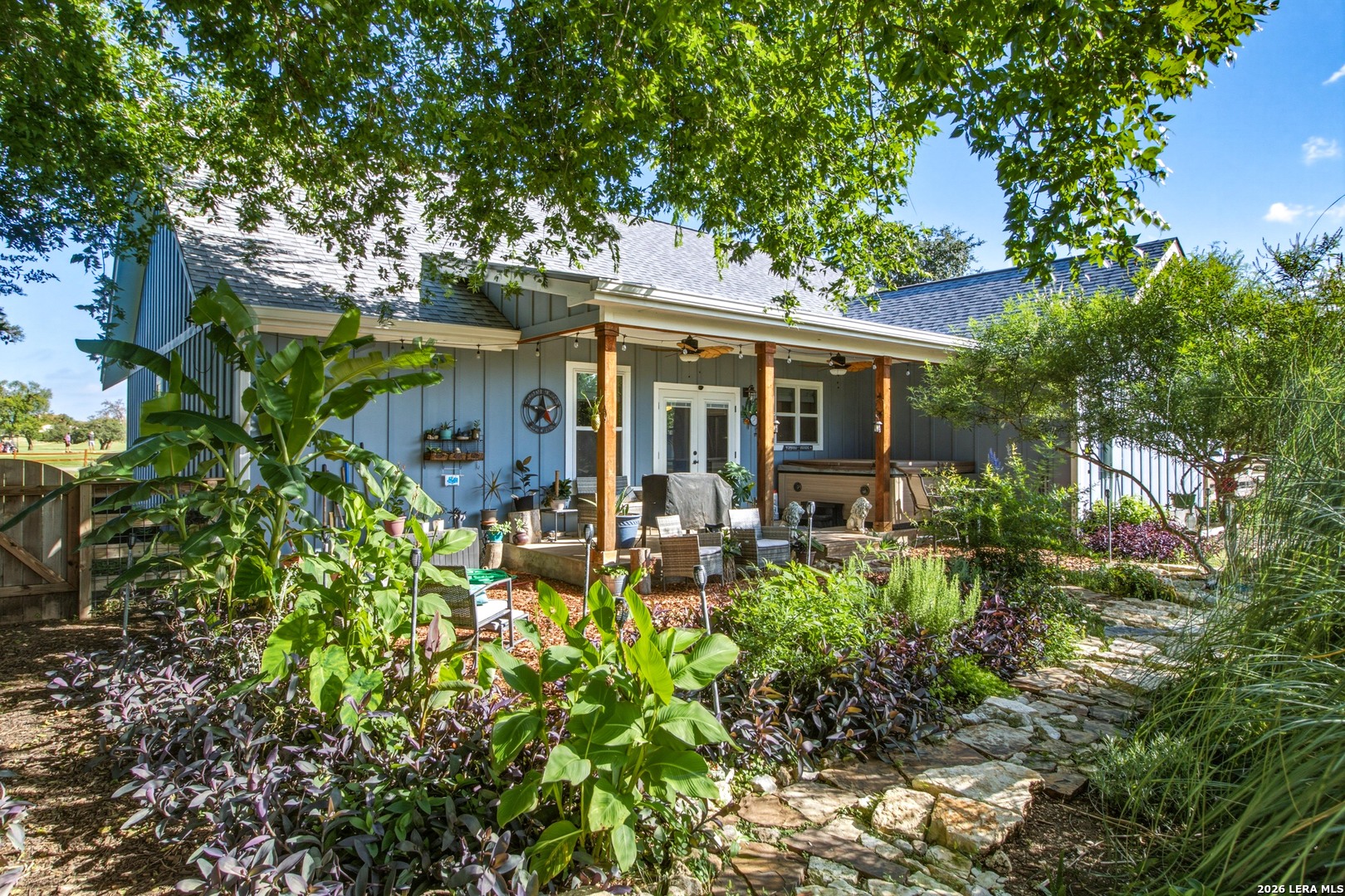 124 Creekwood Bandera TX 78003