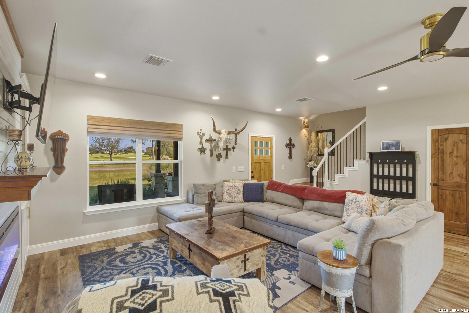 124 Creekwood Bandera TX 78003