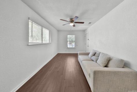 144 Alicia Avenue San Antonio TX 78228