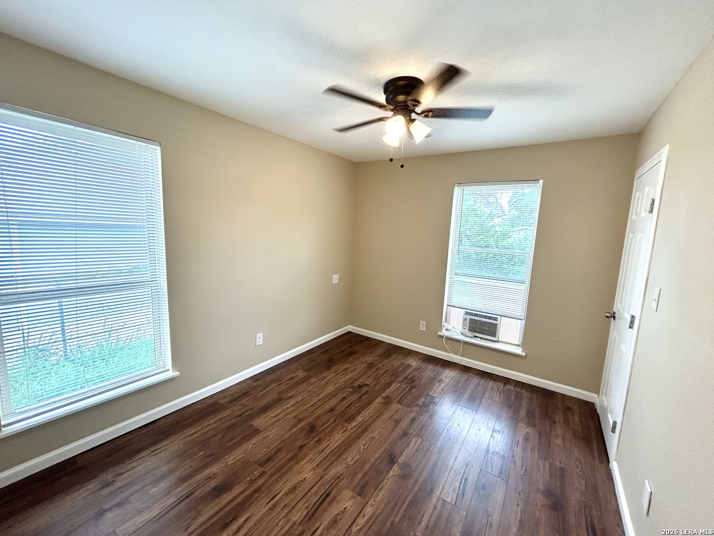 1222 Fenfield Avenue San Antonio TX 78211