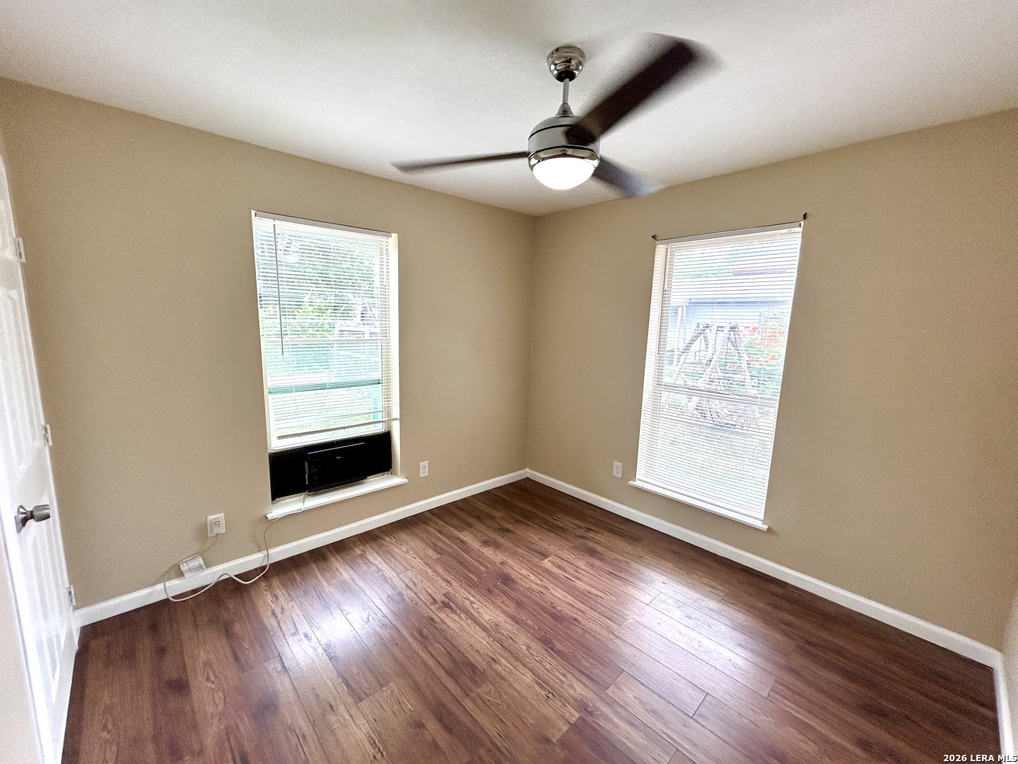 1222 Fenfield Avenue San Antonio TX 78211