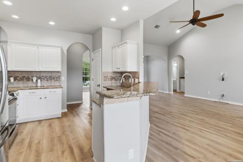 412 Shayla Lane Canyon Lake TX 78133