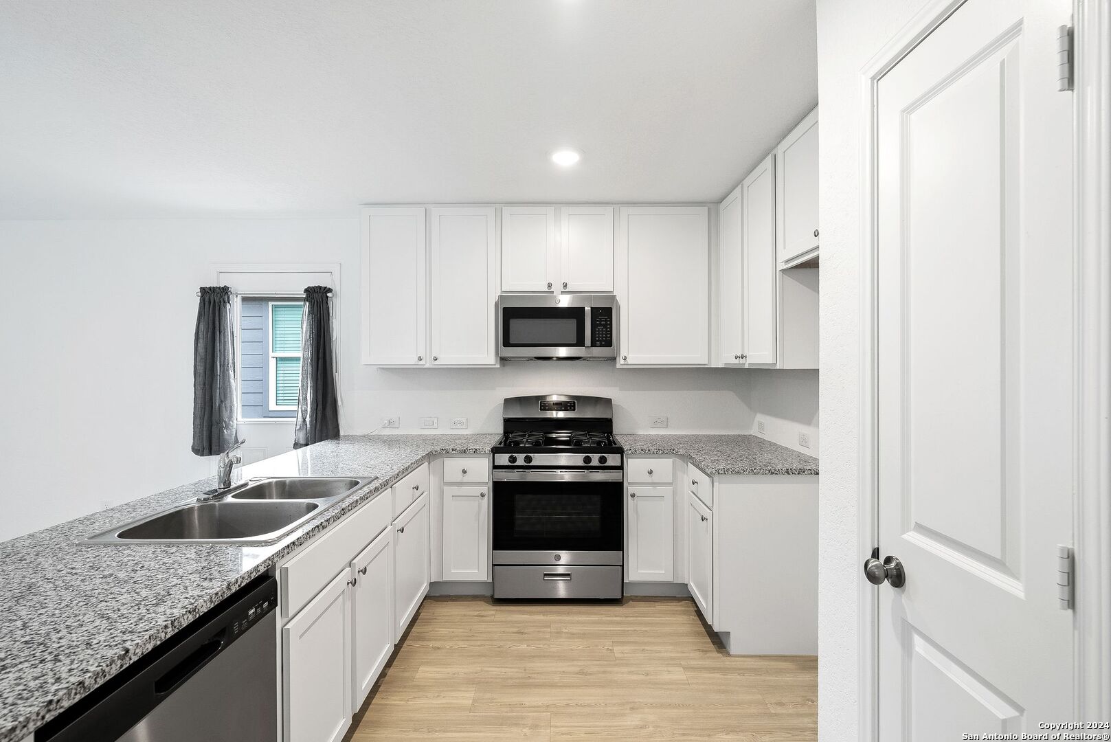 4319 Fluvial Circle San Antonio TX 78223