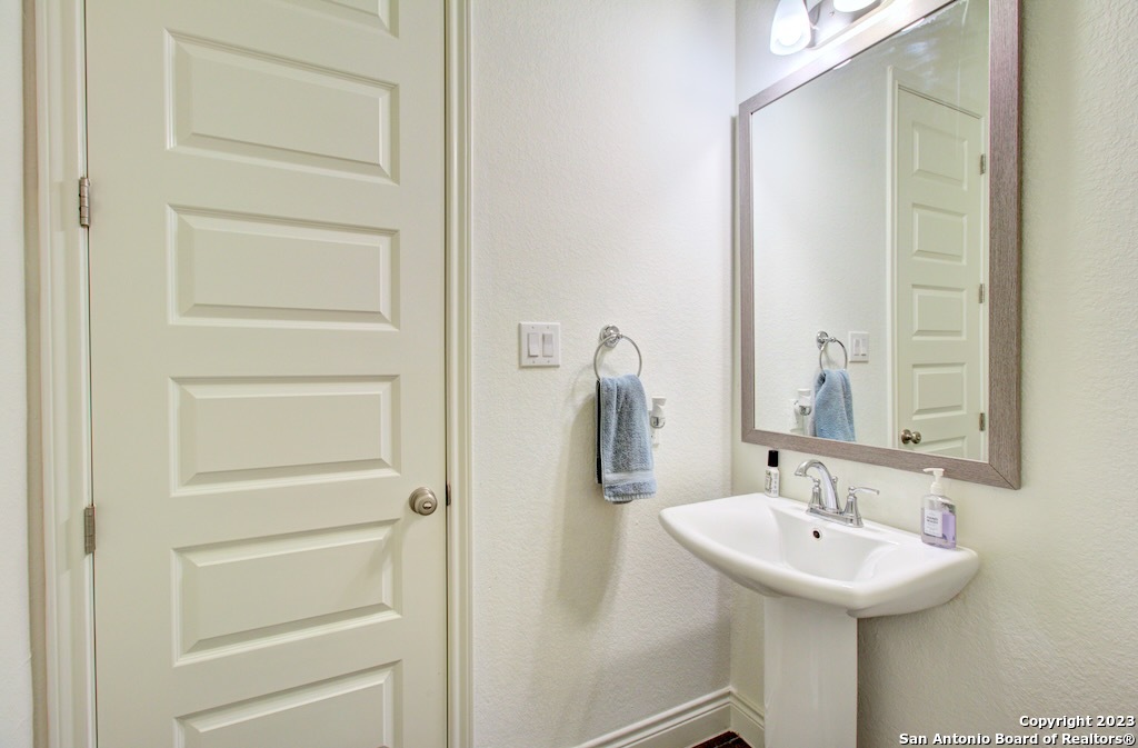 28554 Shailene Drive San Antonio TX 78260