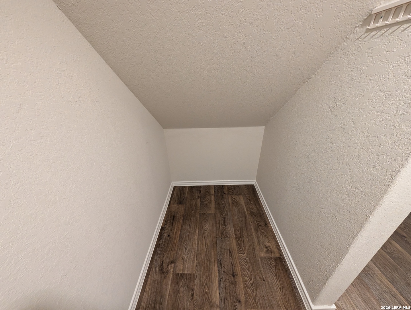 913 Andean Emerald San Antonio TX 78253